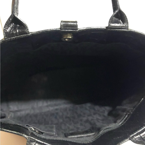 Fura Black Croc Embossed Tote Bag - Picture 6 of 8